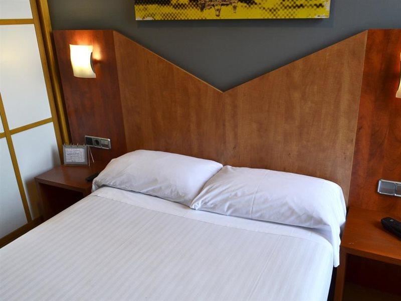 Hotel Alda Palacio Valdes Avilés Eksteriør bilde
