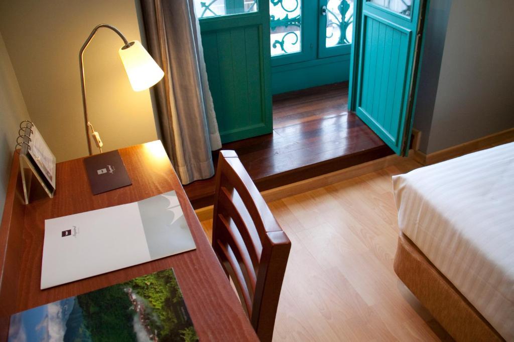 Hotel Alda Palacio Valdes Avilés Eksteriør bilde
